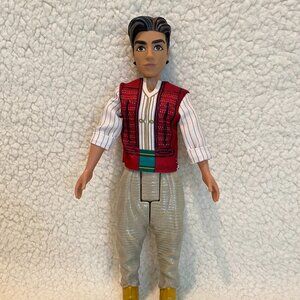 Disney Alladin Boy Doll 2018 Hasbro Action Figure‎ Toy 11" Tall with Clothes